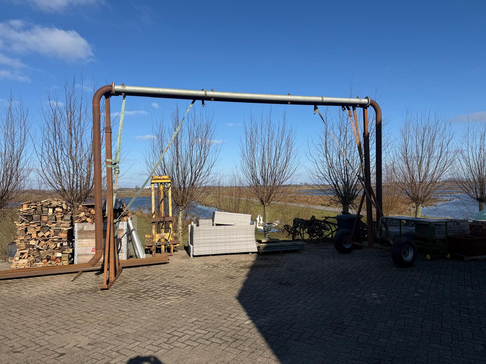 ccb3a495-fc54-4eed-a2f2-92438dff544d