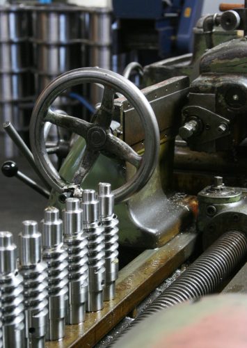industriele-machinewerkplaats-metaalbewerking-onderhoud